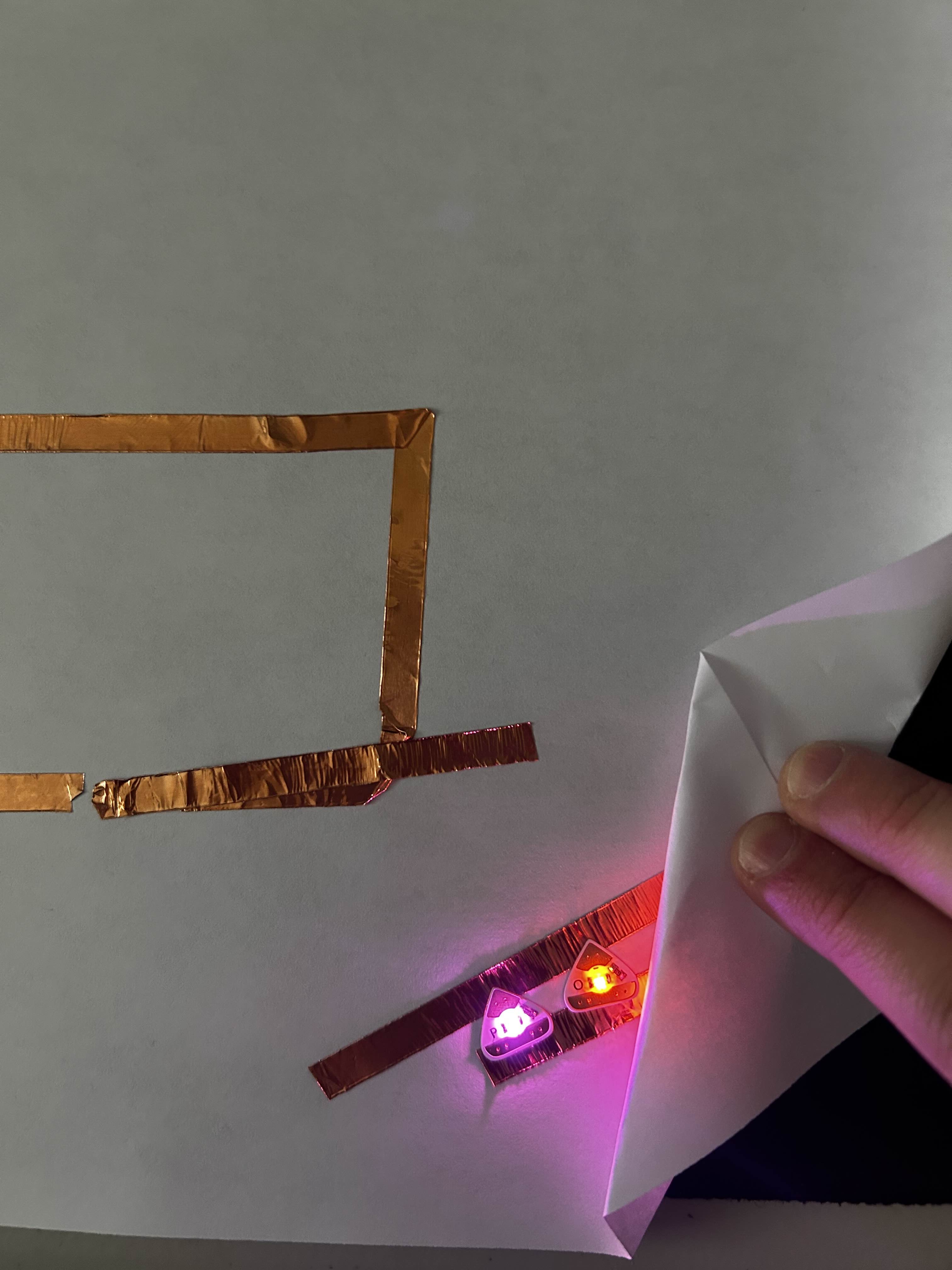 second picture of it working but with an extra light